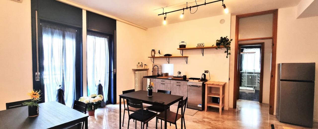 Guesthouse Tree Rooms Industrial Bergamo Exteriér fotografie